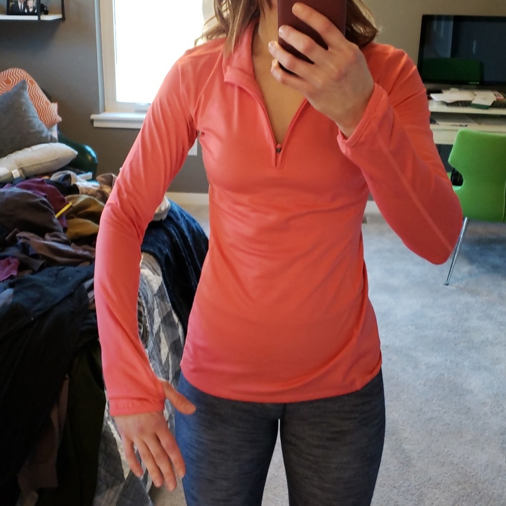 The north face 1/2 zip pullover